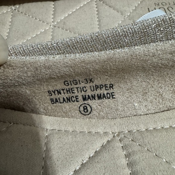 De Blossom Collection Gold Glitter Ballet Flats Shoes Size 8 Women Party - Picture 4 of 11